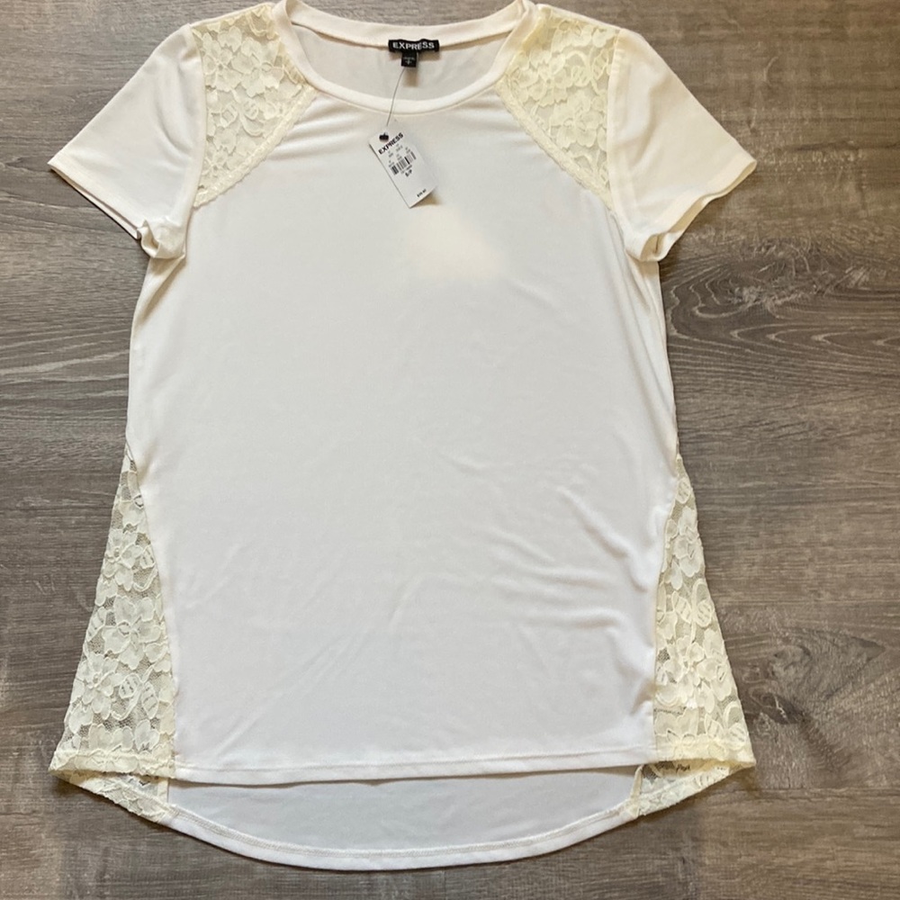 EXPRESS BNWT WHITE SHIRT SLEEVE SHIRT WITH LACE DETAIL